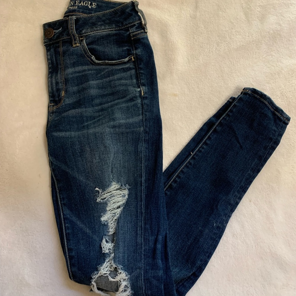 Ripped Skinny Jeans
